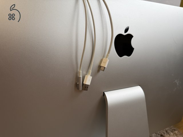 Újszerű, megkímélt Apple Cinema Display 27