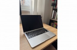 Apple MacBook Air 13 (2020) M1 8GB/256GB – újszerű, szép állapot – 91% akku (204 ciklus)