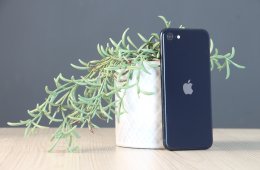  iPhone SE 2022 64GB Midnight C+ US-8043