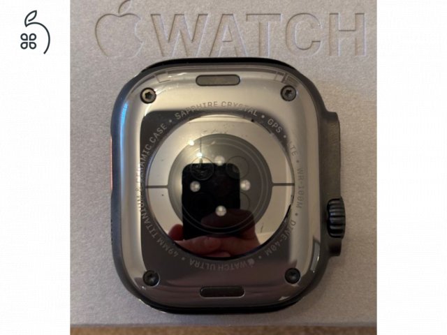 Apple Watch Ultra 2 sok kiegészítővel - 100% akku