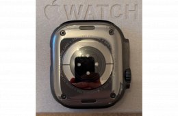 Apple Watch Ultra 2 sok kiegészítővel - 100% akku