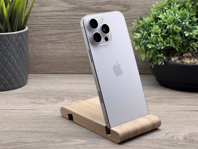 Hibátlan iPhone 16 Pro Max White Titanium 256GB 2 ÉV Garanciával 93%