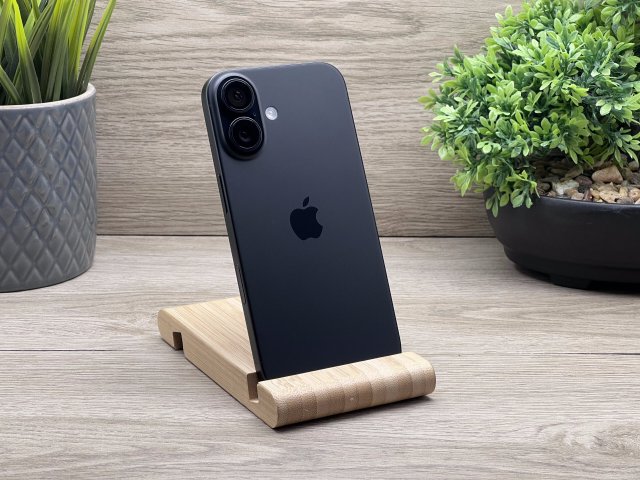 Hibátlan iPhone 16 black 128GB 2 ÉV Garanciával 100%