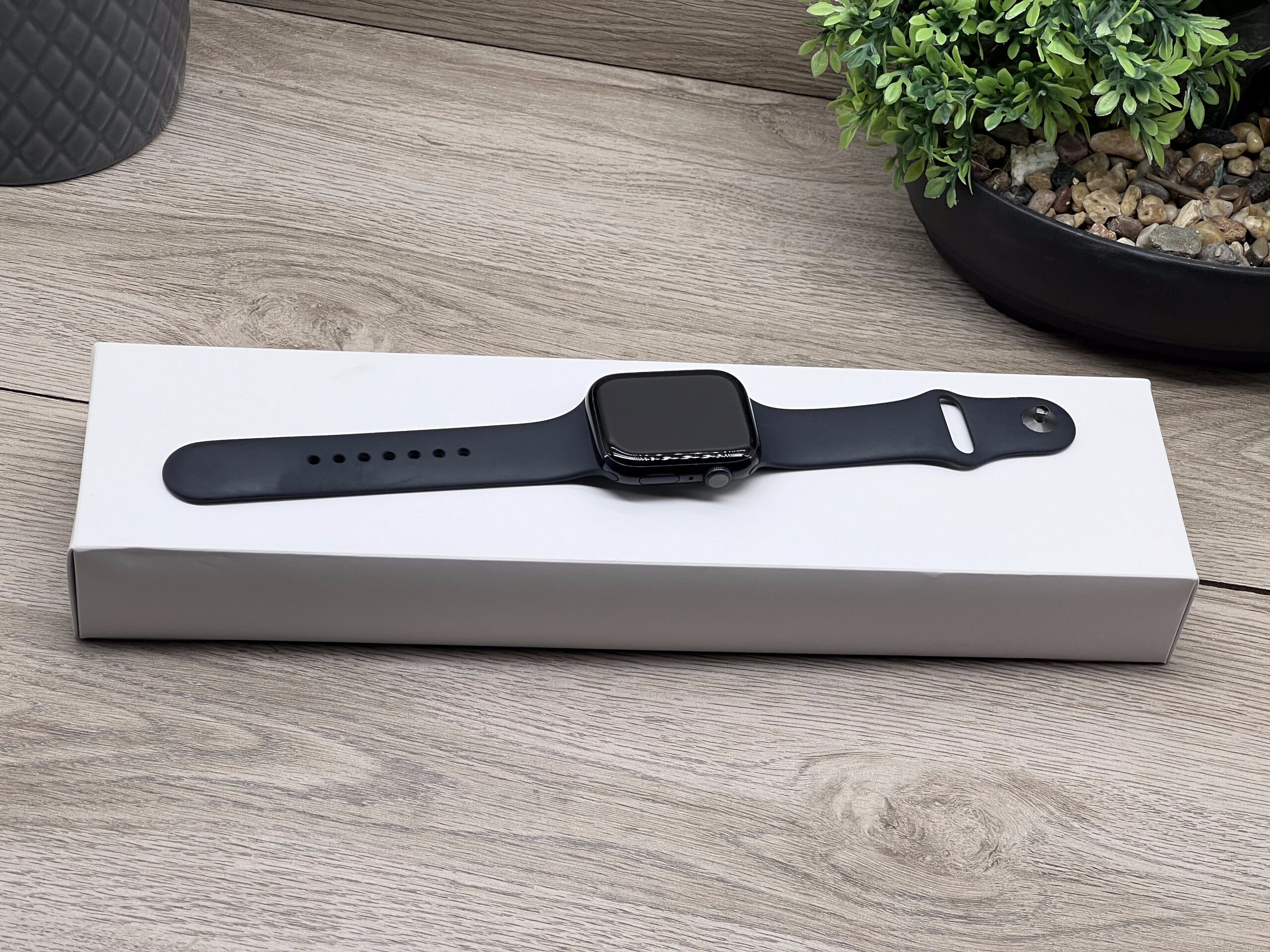 Apple Watch S8 Midnight 45mm 2 ÉV Garanciával