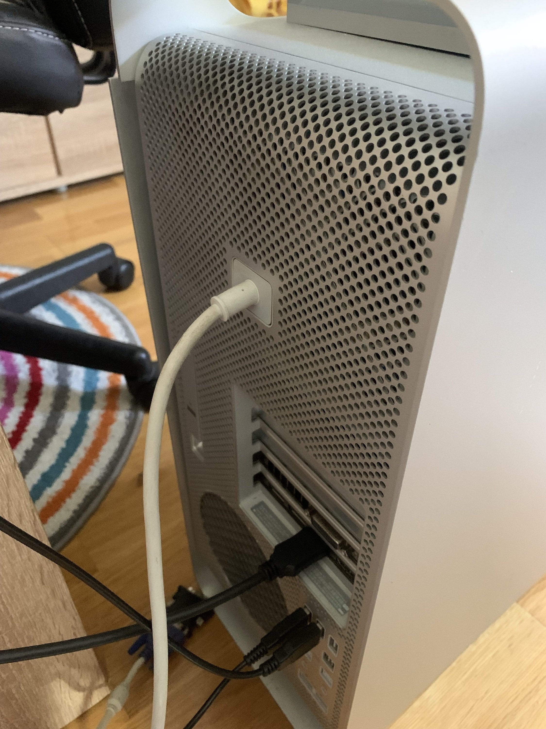 Mac pro 5.1 (olvasd el a leírást)