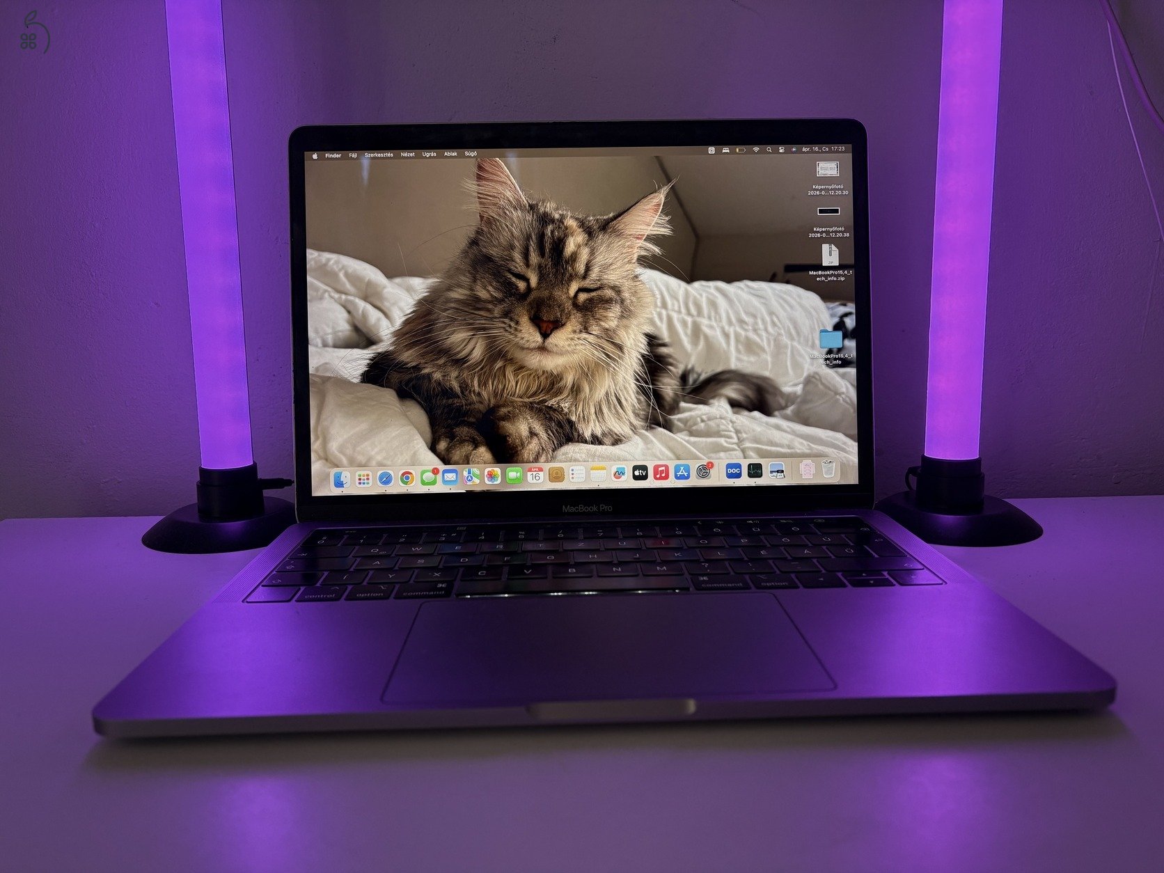  Macbook Pro 13 touchbar 2019 i5 8gb ram uj akksival