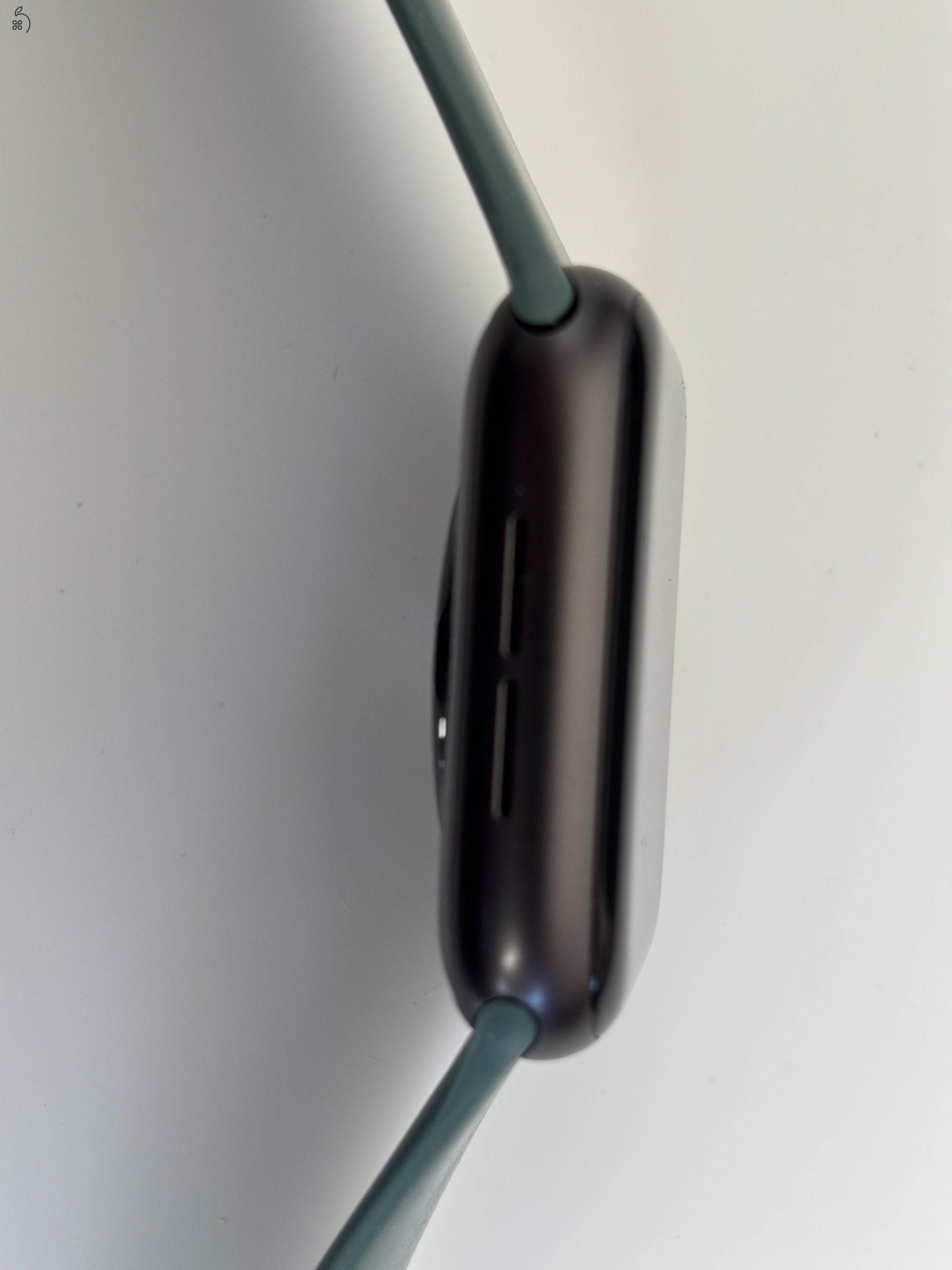 SE 44 mm GPS cellular