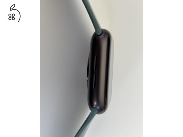 SE 44 mm GPS cellular