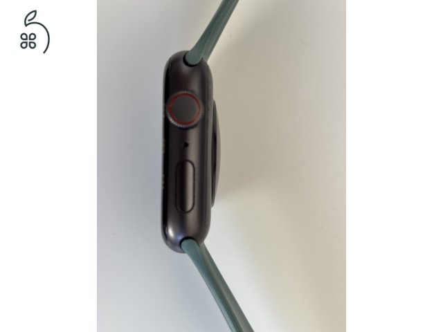 SE 44 mm GPS cellular