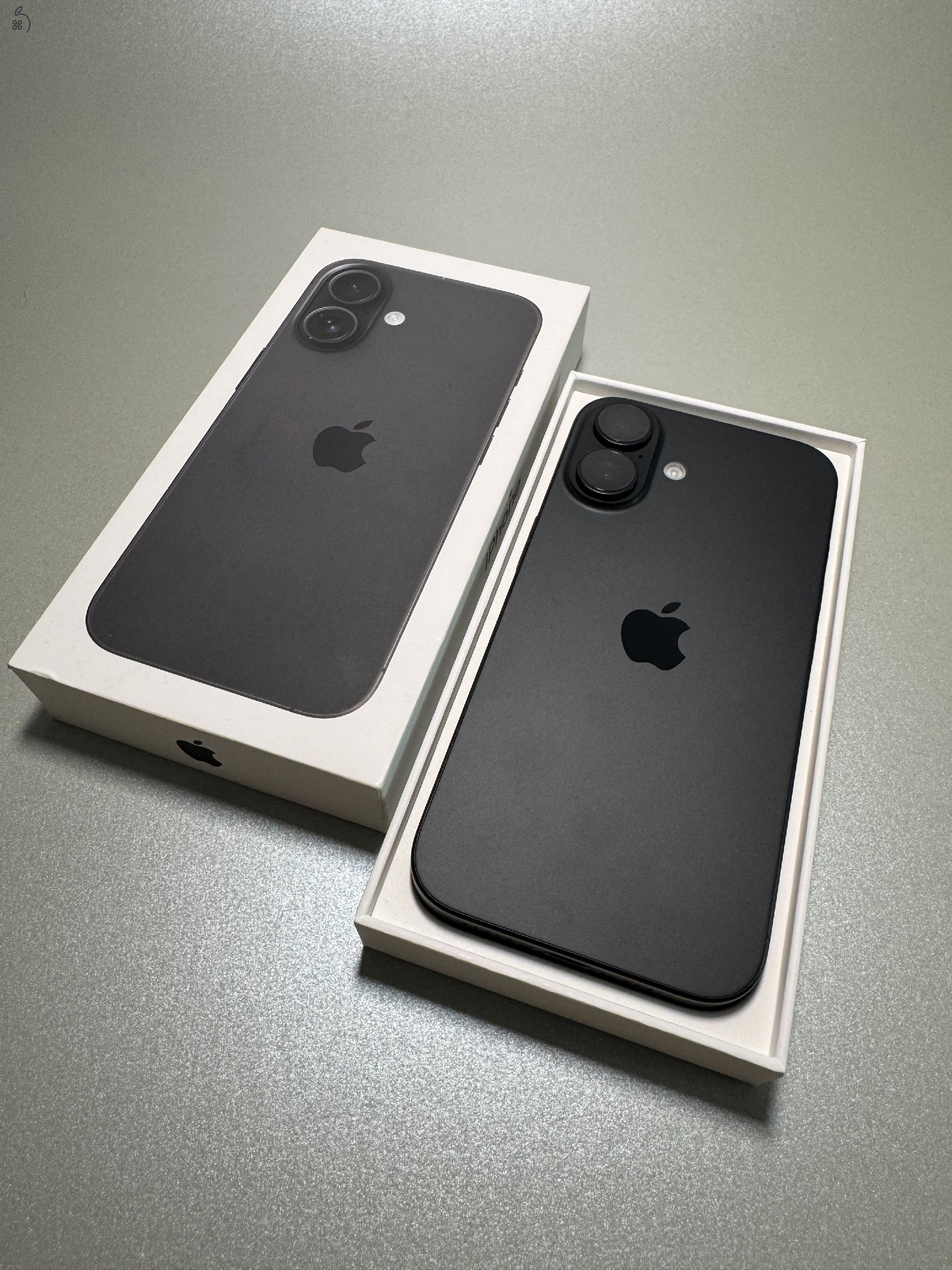 iPhone 16