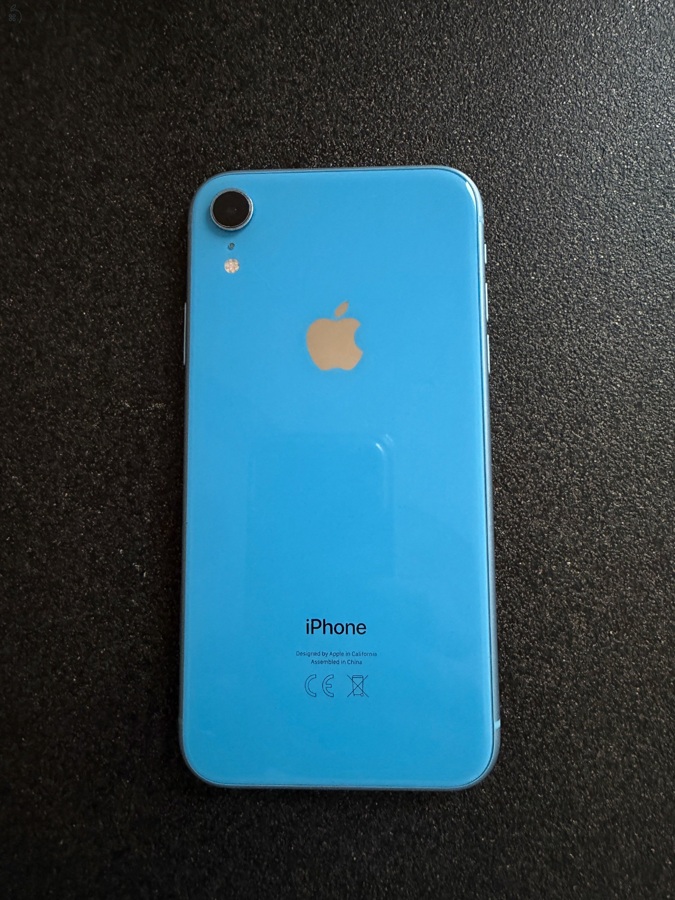 Eladó iPhone XR 64GB