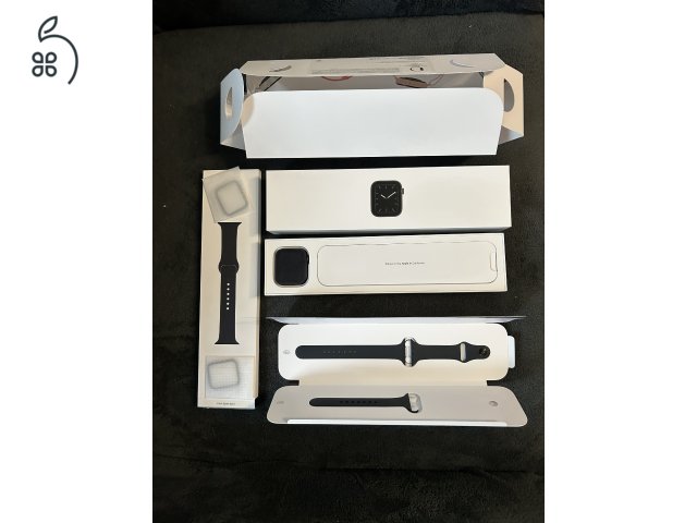 Eladó Apple Watch Series 5 (44 mm)????⌚️