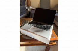 Makulátlan állapotú MacBook Air (M2, 2022)