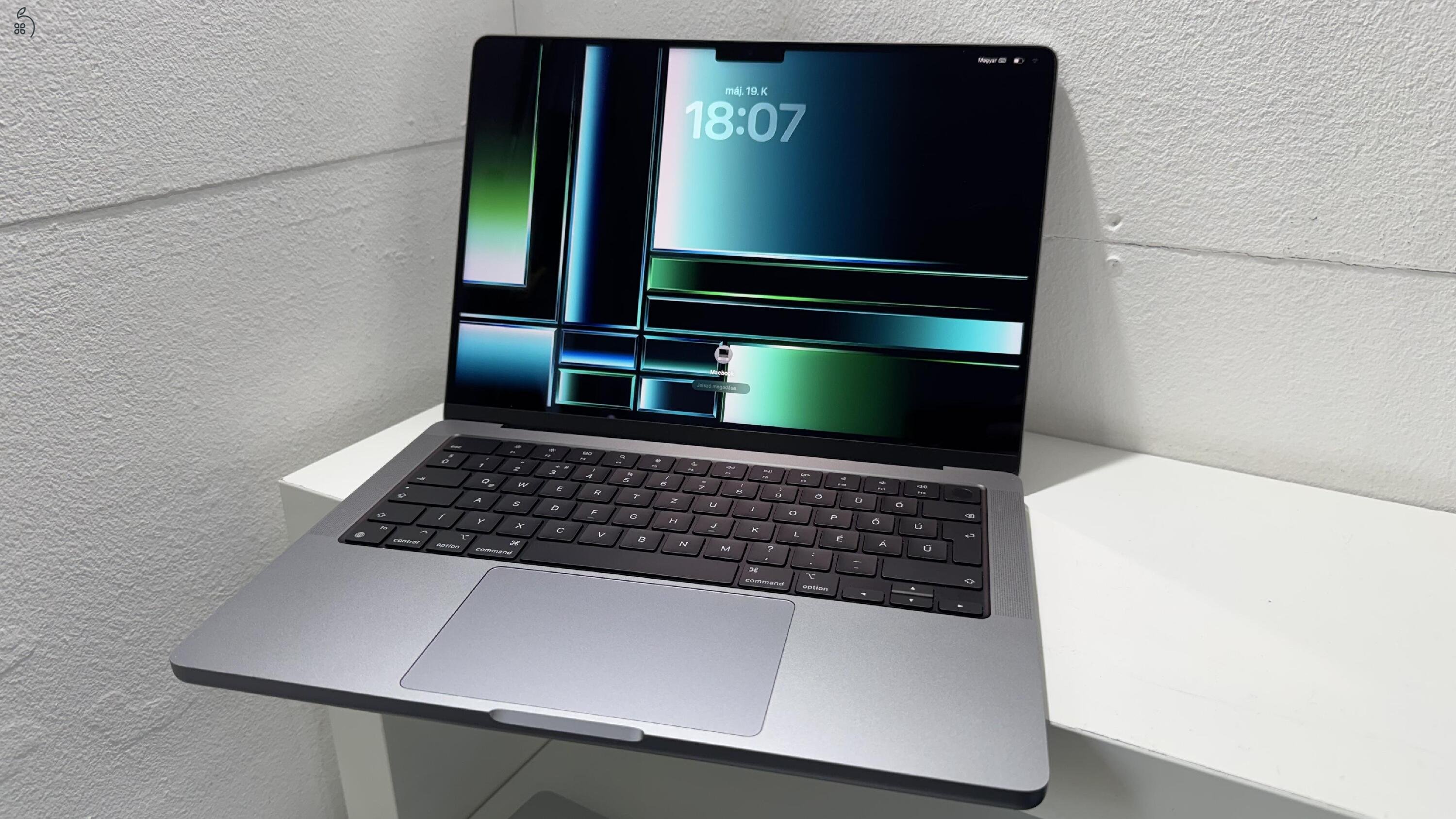 Macbook Pro 14