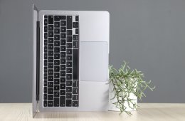 Apple Macbook Air 13