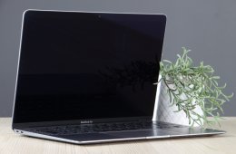 Apple Macbook Air 13