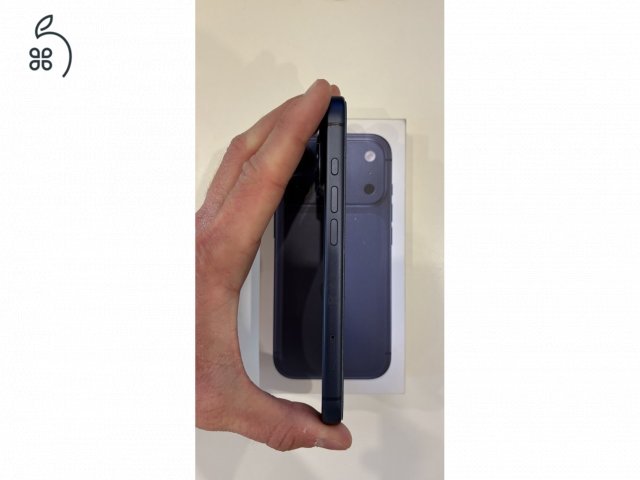 iPhone 17 Pro Deep Blue 256 GB 95% Akkumlátor