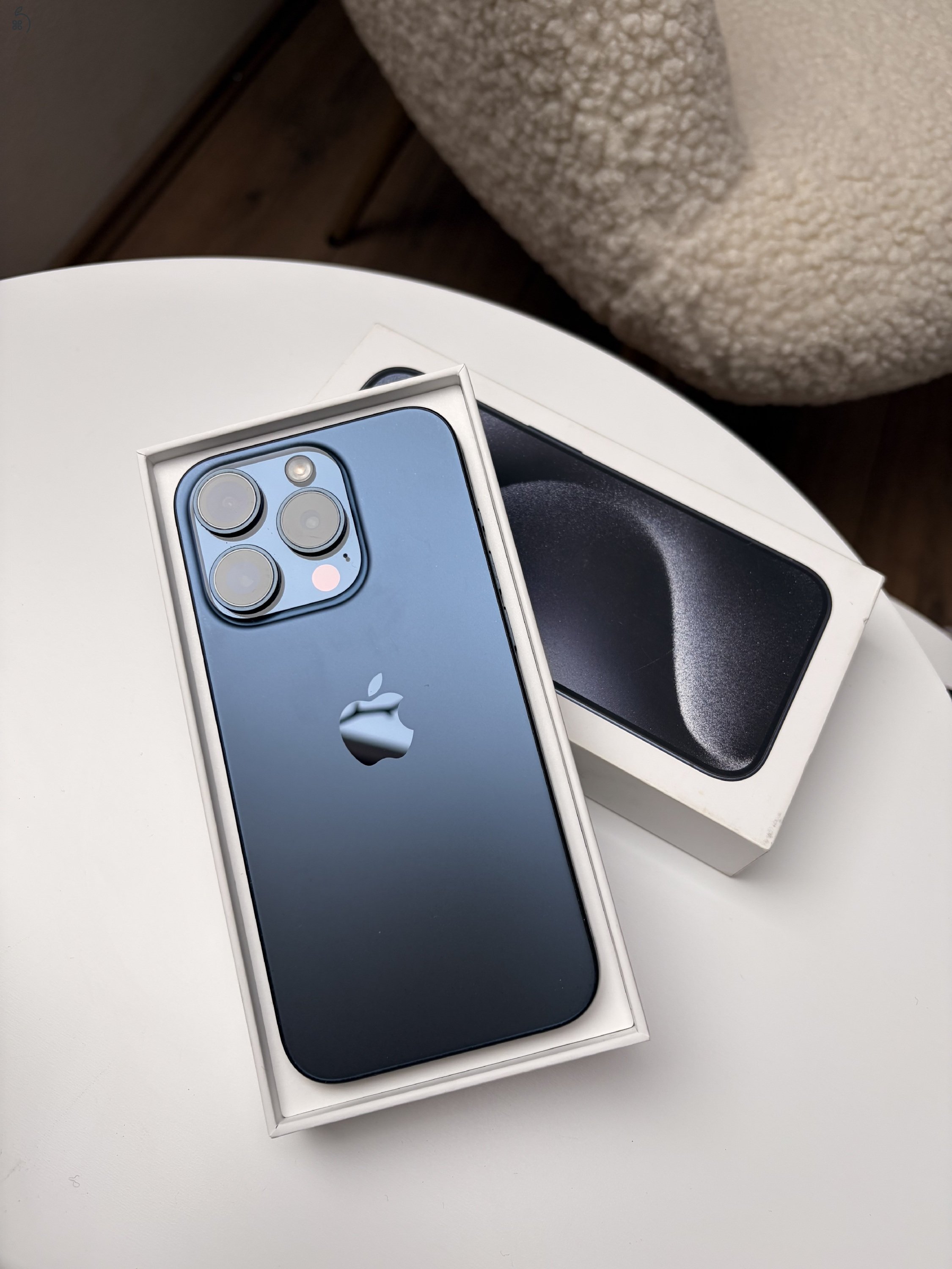 Iphone 15 Pro Blue Titanium