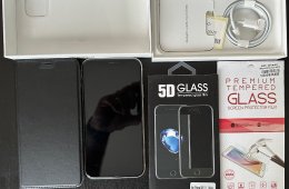 iPhone 11 64 GB - 83% akku - IOS 18.7.7