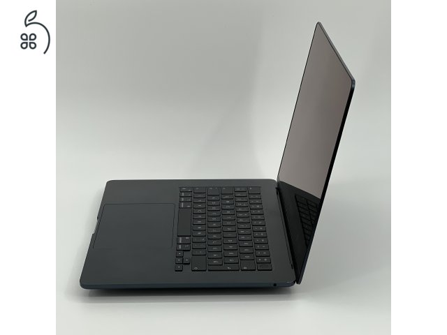 MacBook Air 15″ 2024, M3 8 Core, 16 GB RAM, 10 core GPU, 512 GB SSD, Midnight 27% Áfás, 0433AB