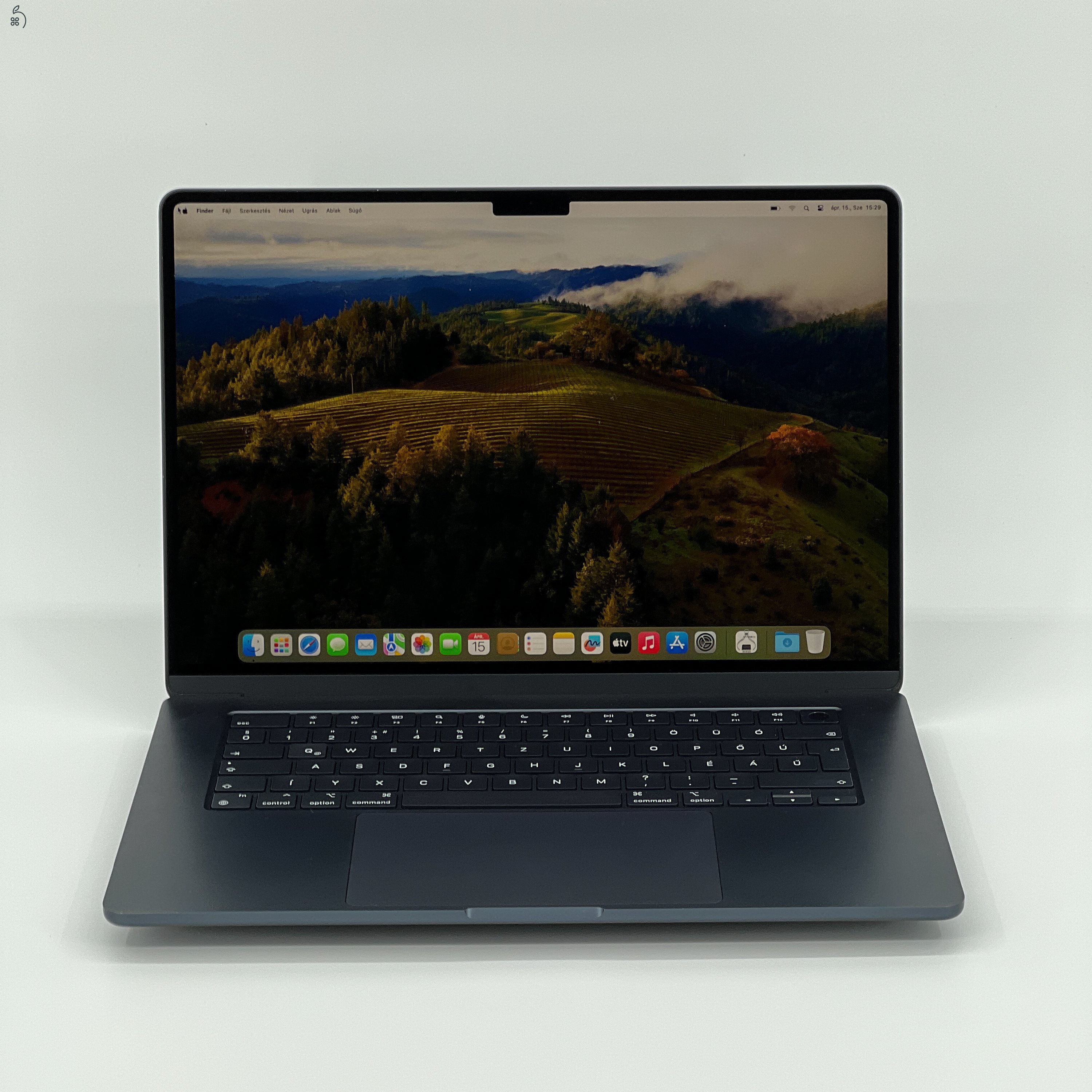 MacBook Air 15″ 2024, M3 8 Core, 16 GB RAM, 10 core GPU, 512 GB SSD, Midnight 27% Áfás, 0433AB