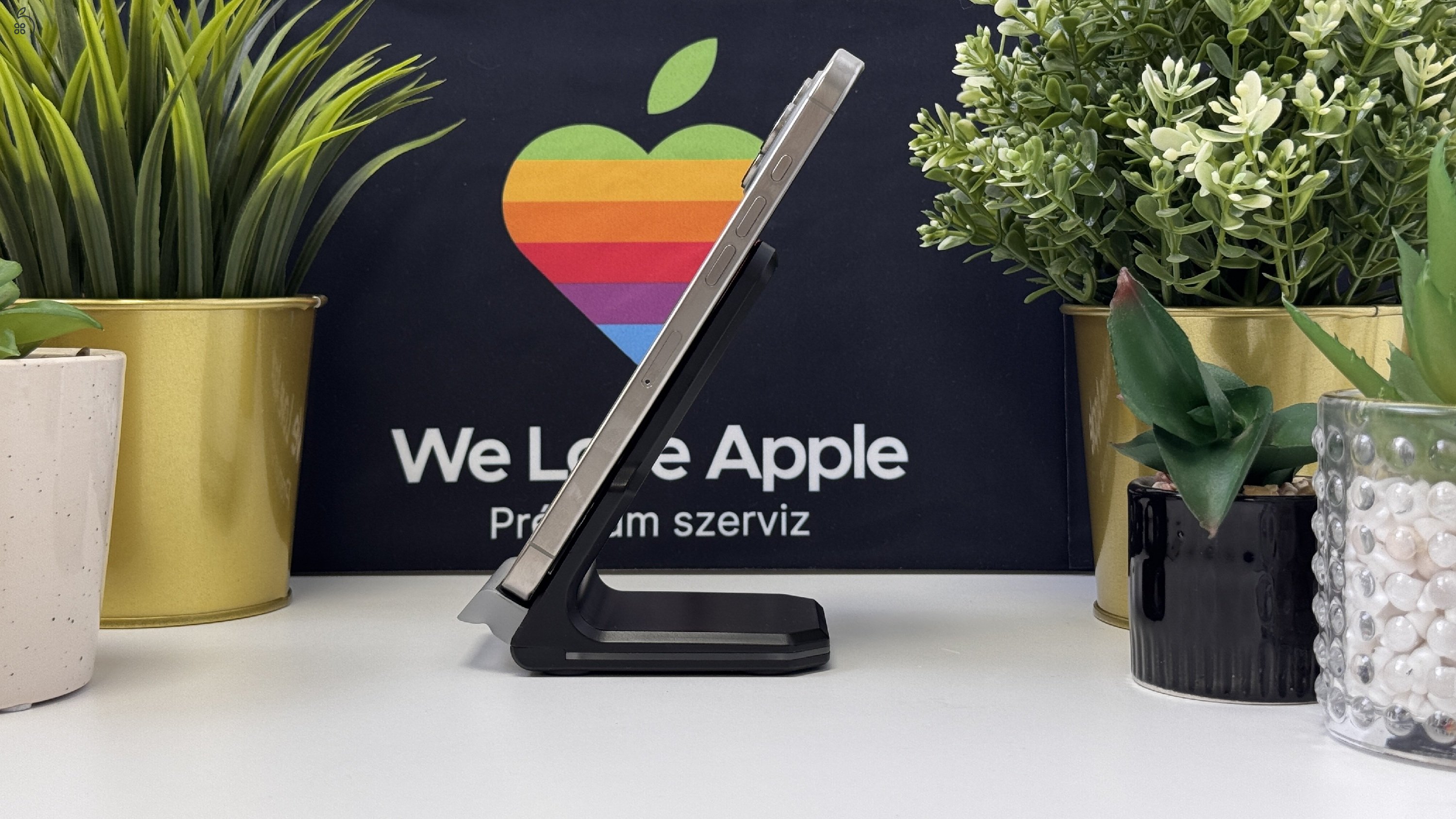 iPhone 16 Pro Max 256GB Natúr Titán, Független - Számla, 1ÉV Garancia