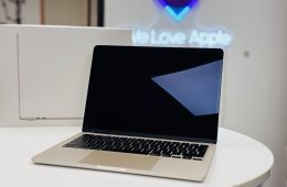 MacBook Air M2 13
