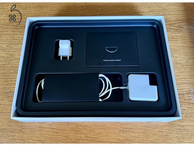 Macbook Air 2017 (8Gb RAM/118 Gb SSD) 3éves akksival