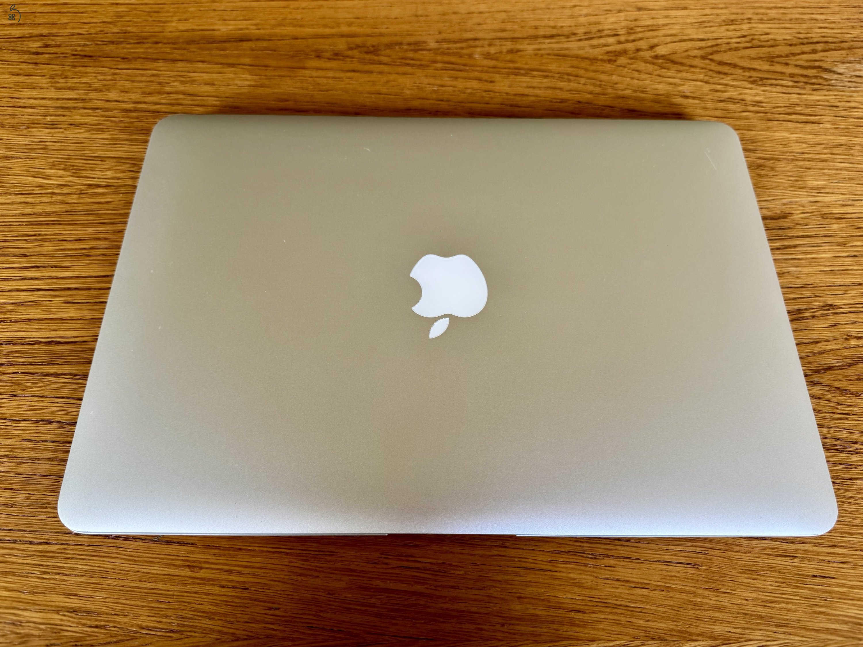 Macbook Air 2017 (8Gb RAM/118 Gb SSD) 3éves akksival