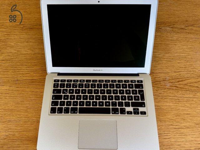 Macbook Air 2017 (8Gb RAM/118 Gb SSD) 3éves akksival