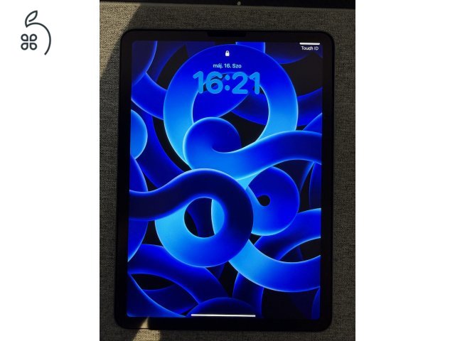 Eladó iPad Air 5 Space Grey 64GB wifi + ceruza