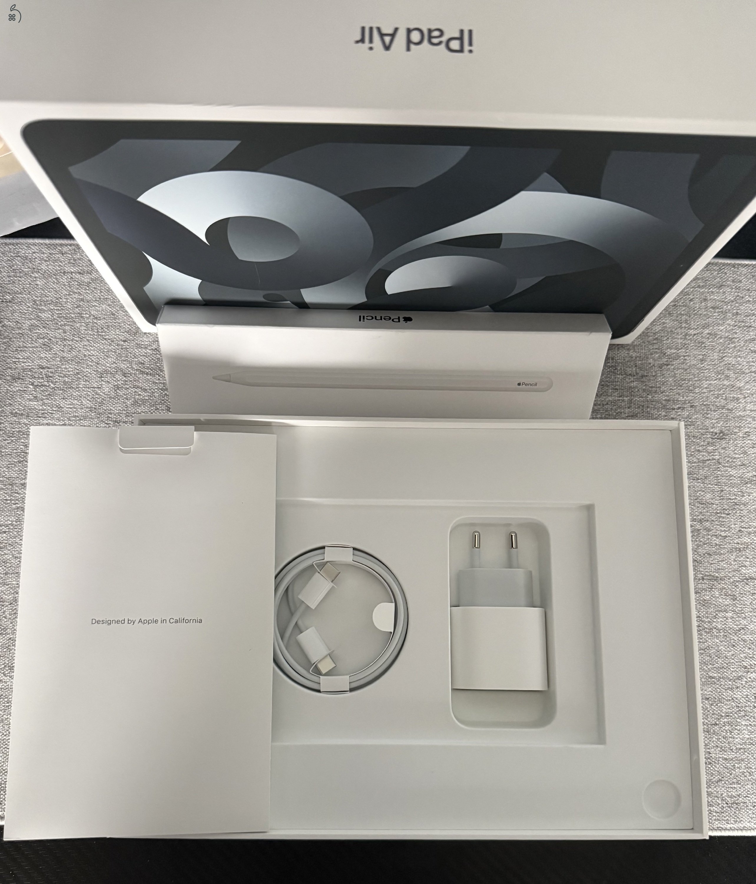 Eladó iPad Air 5 Space Grey 64GB wifi + ceruza