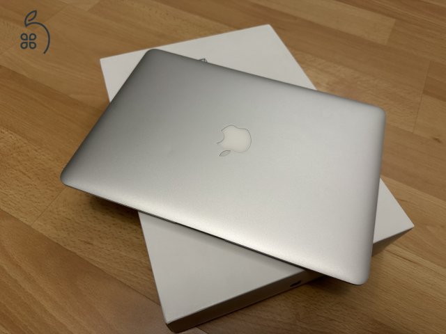 MacBook Air 2015 i5/8GB/128GB új akkumulátor