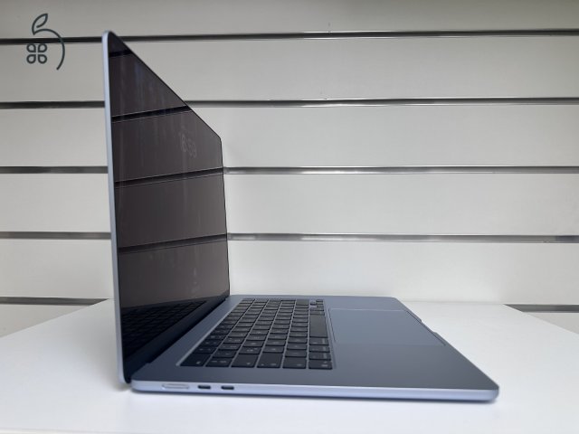 Üzletből, garanciával, újszerű állapotban, MacBook Air 15