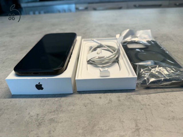 Iphone 16 pro 256 GB garancia, 97% akkumulátor