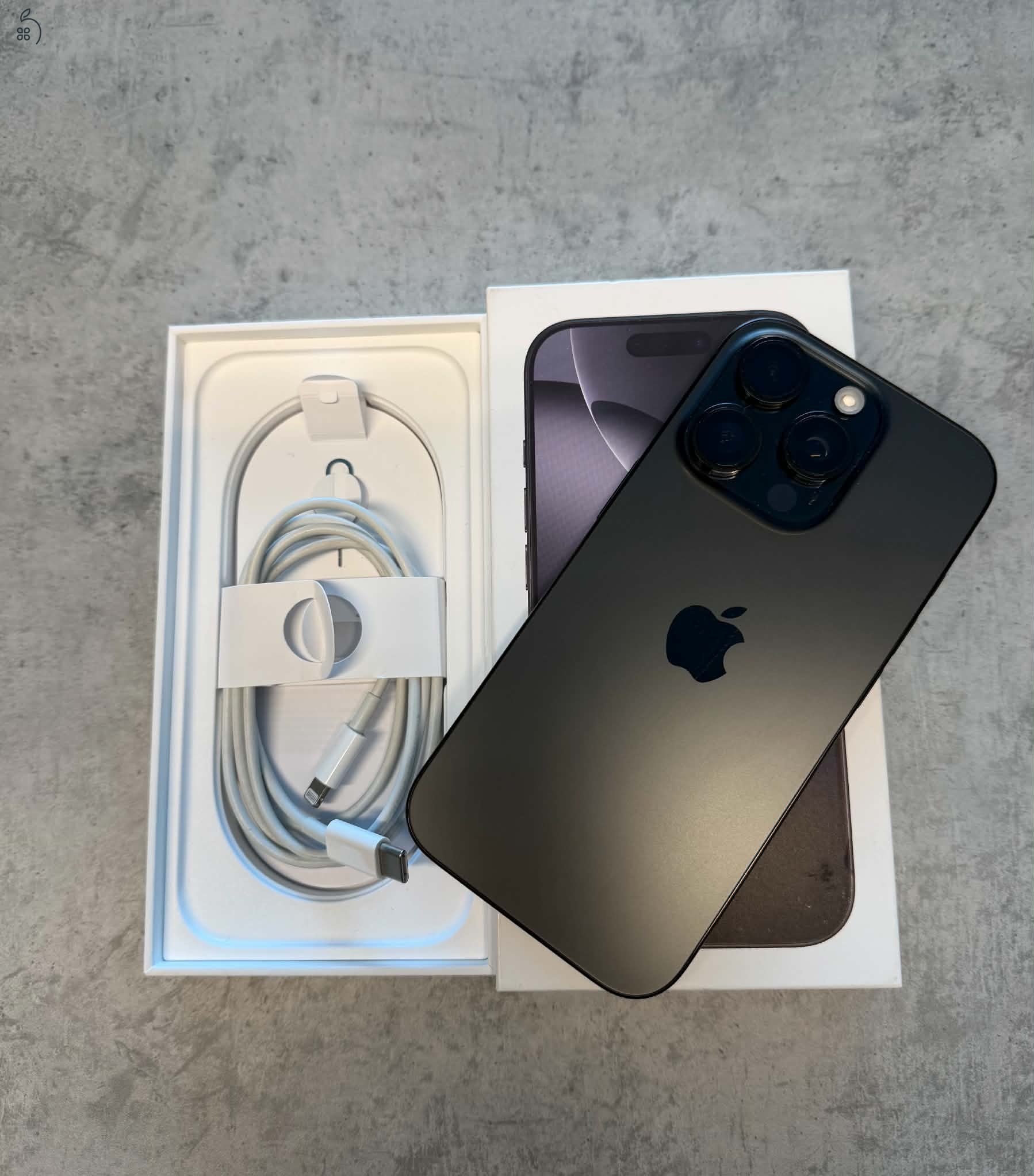 Iphone 16 pro 256 GB garancia, 97% akkumulátor