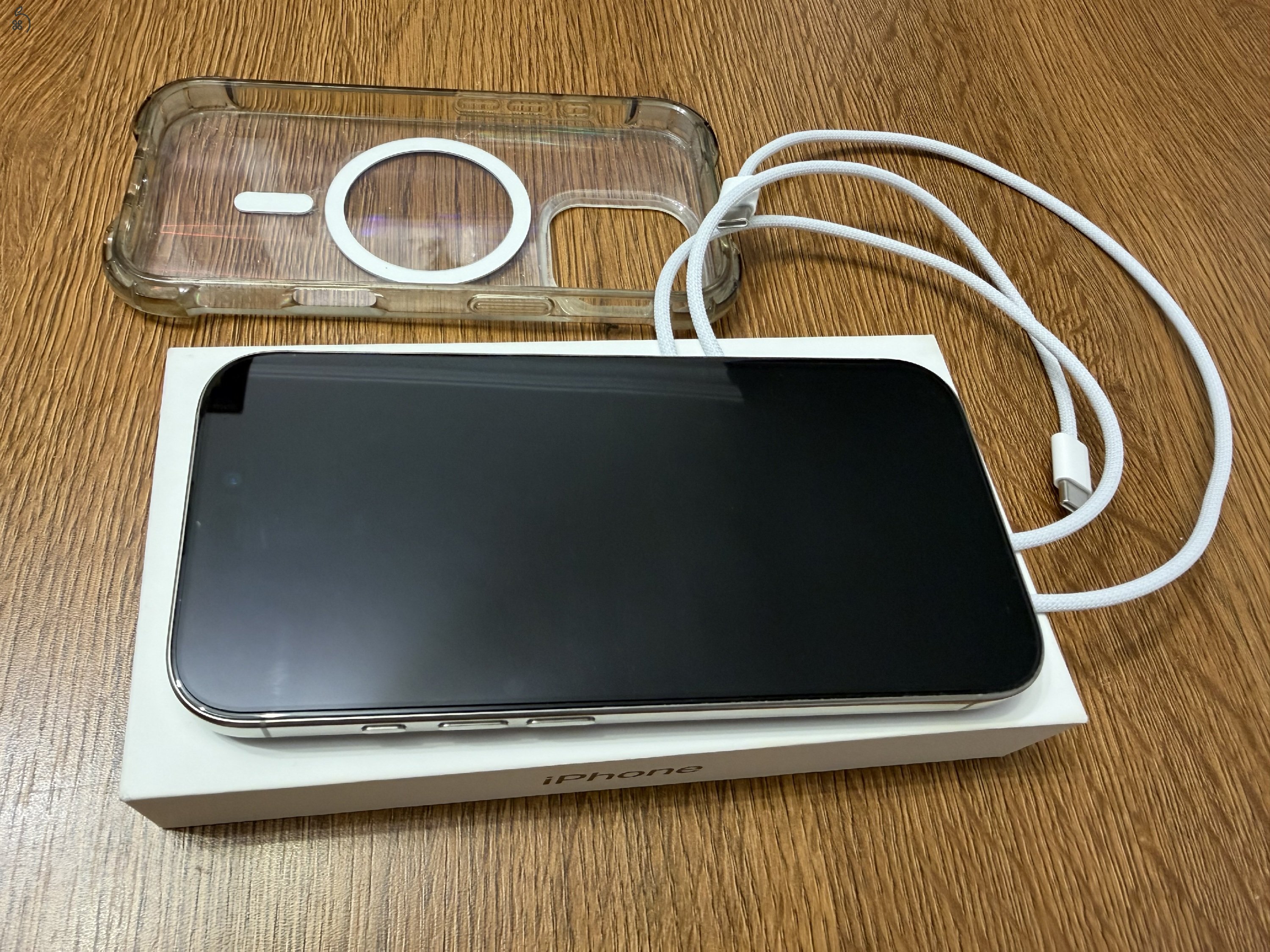 iPhone 16 pro (128gb)