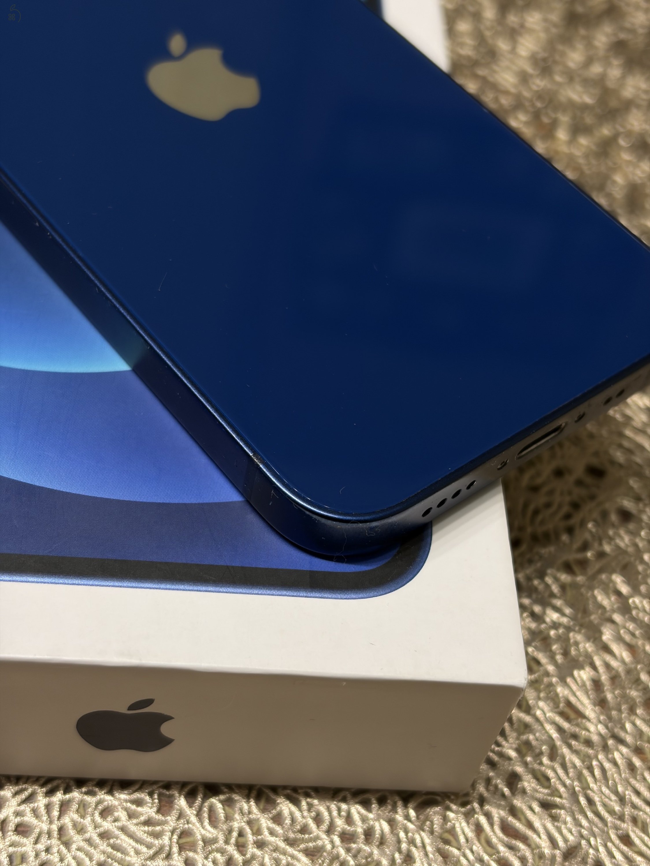Apple iPhone 12 mini
