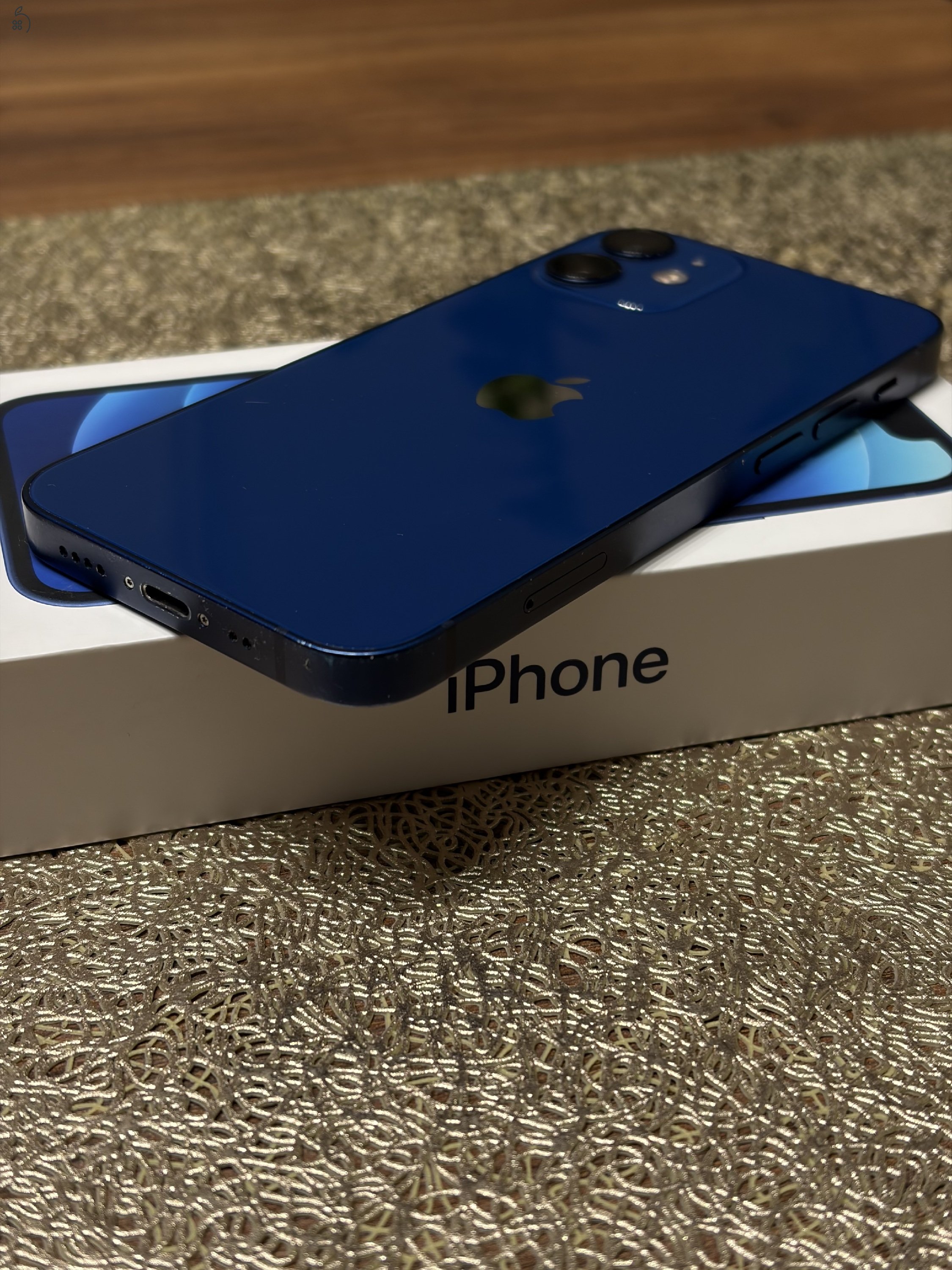 Apple iPhone 12 mini