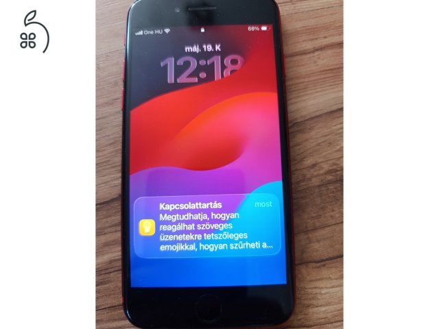 Iphone SE (2020) 256 GB, piros eladó