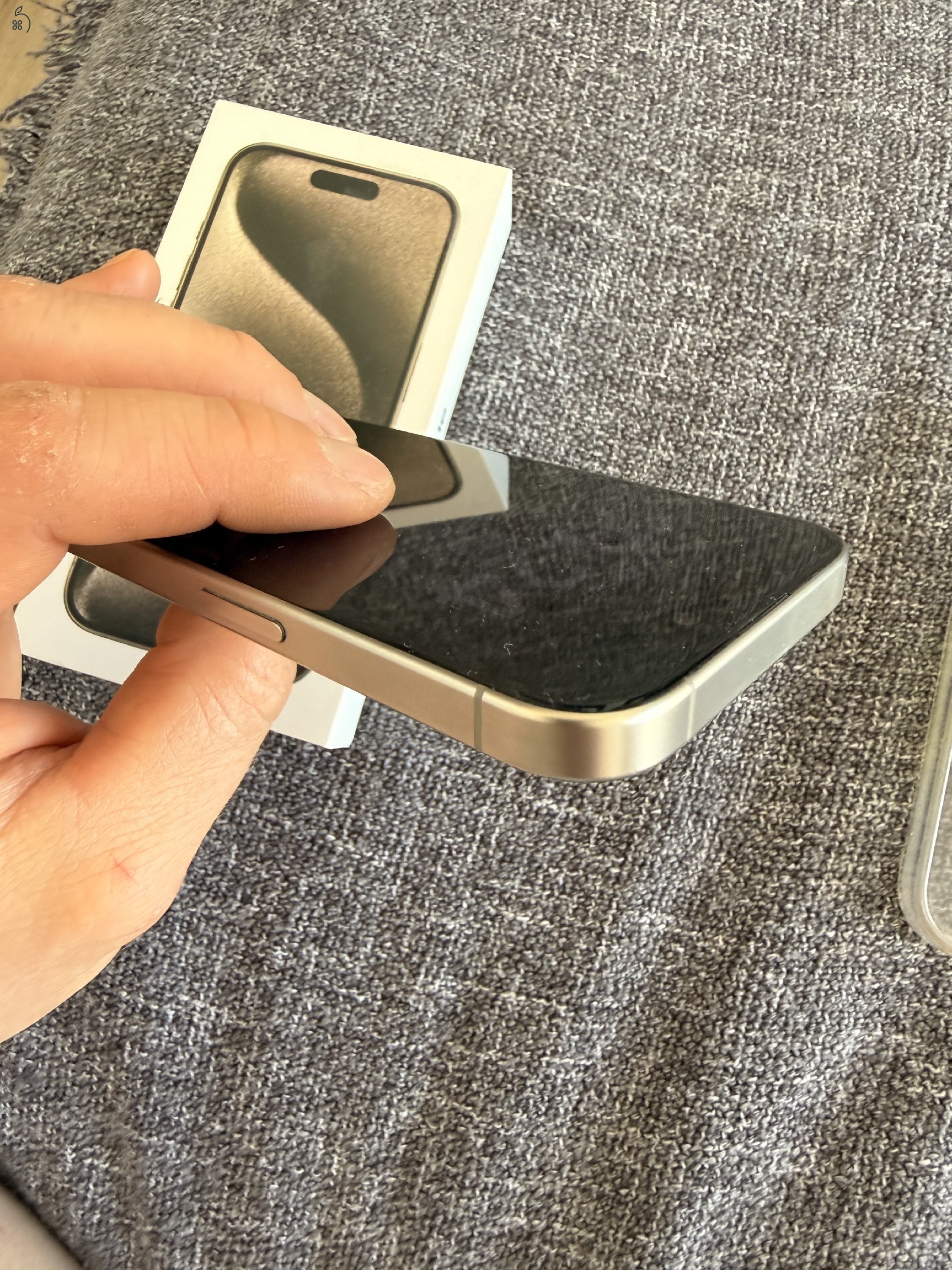 iPhone 15 Pro 128GB – Natural Titanium – Hibátlan állapot