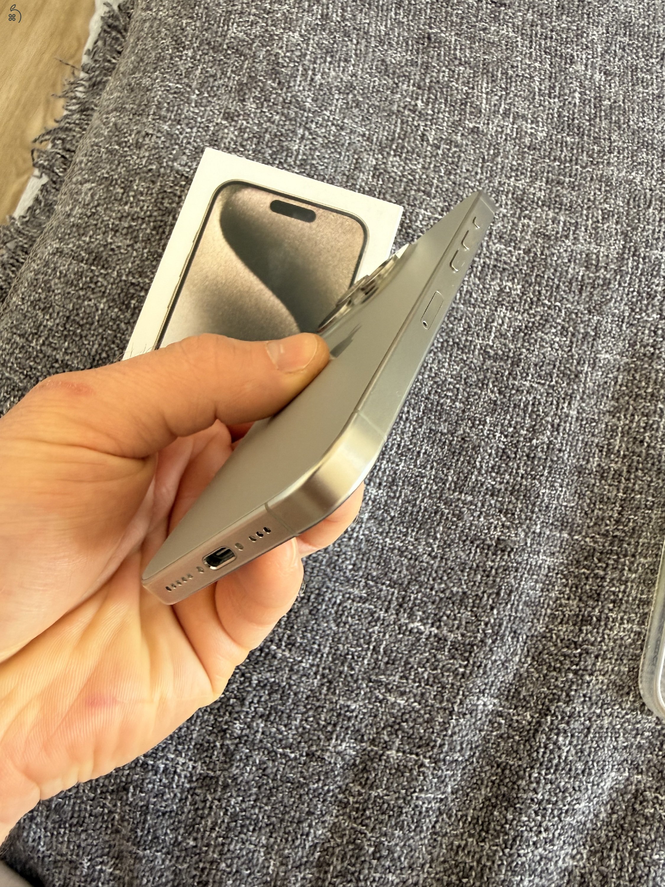 iPhone 15 Pro 128GB – Natural Titanium – Hibátlan állapot