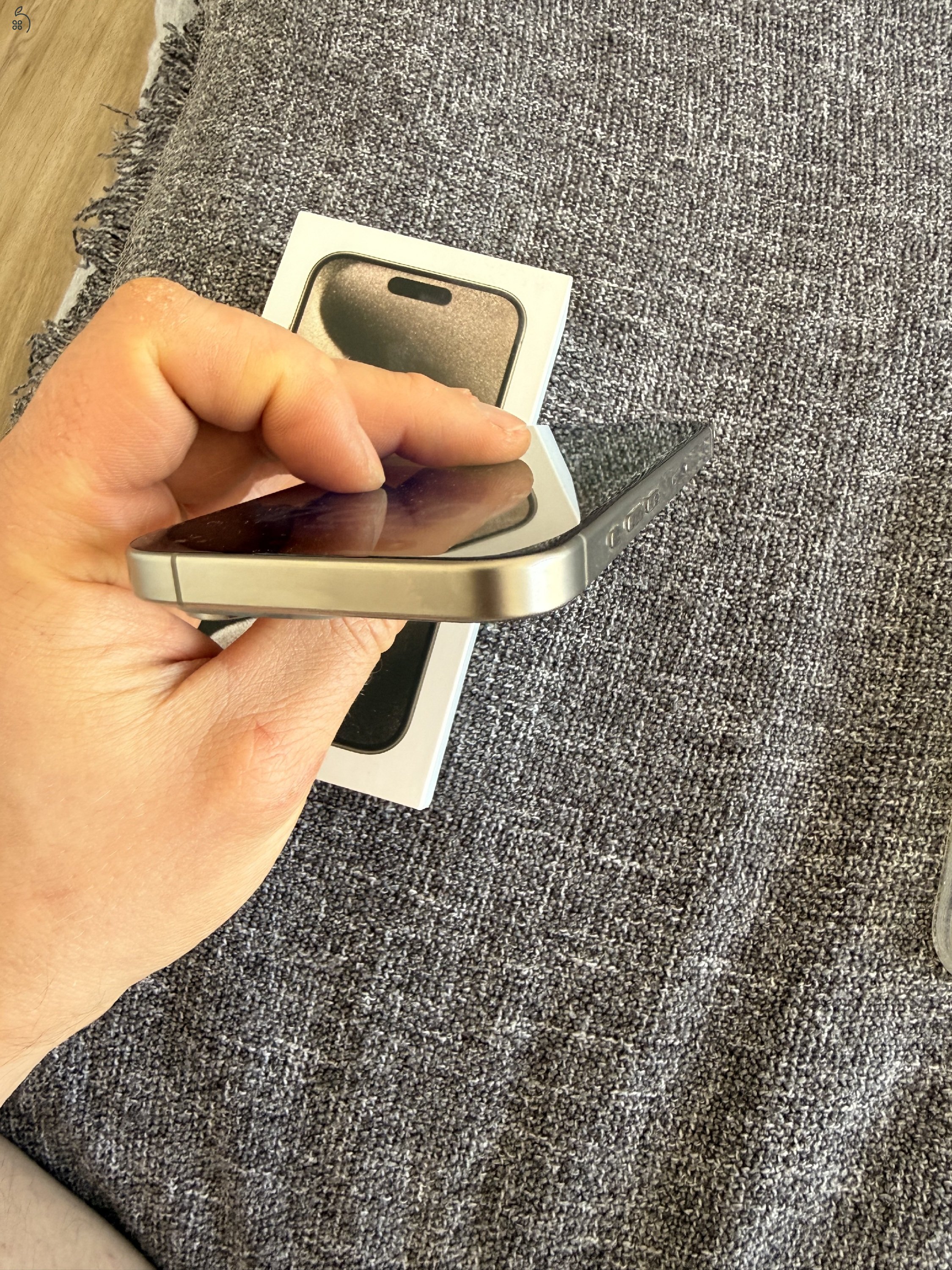 iPhone 15 Pro 128GB – Natural Titanium – Hibátlan állapot