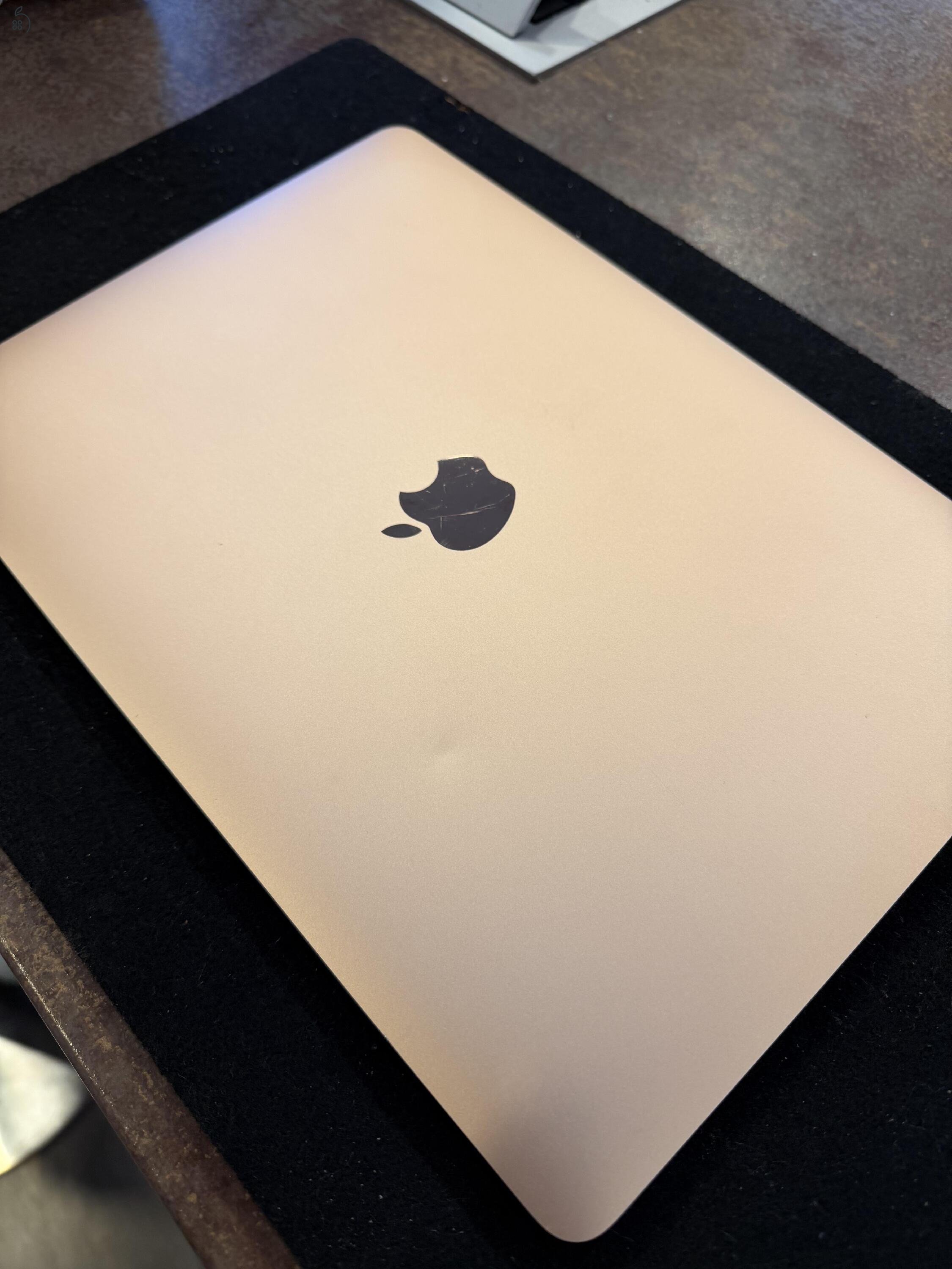 Apple MacBook Air 13
