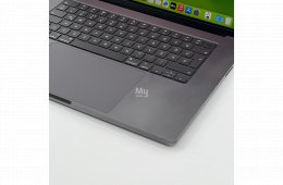 MacBook Pro 16
