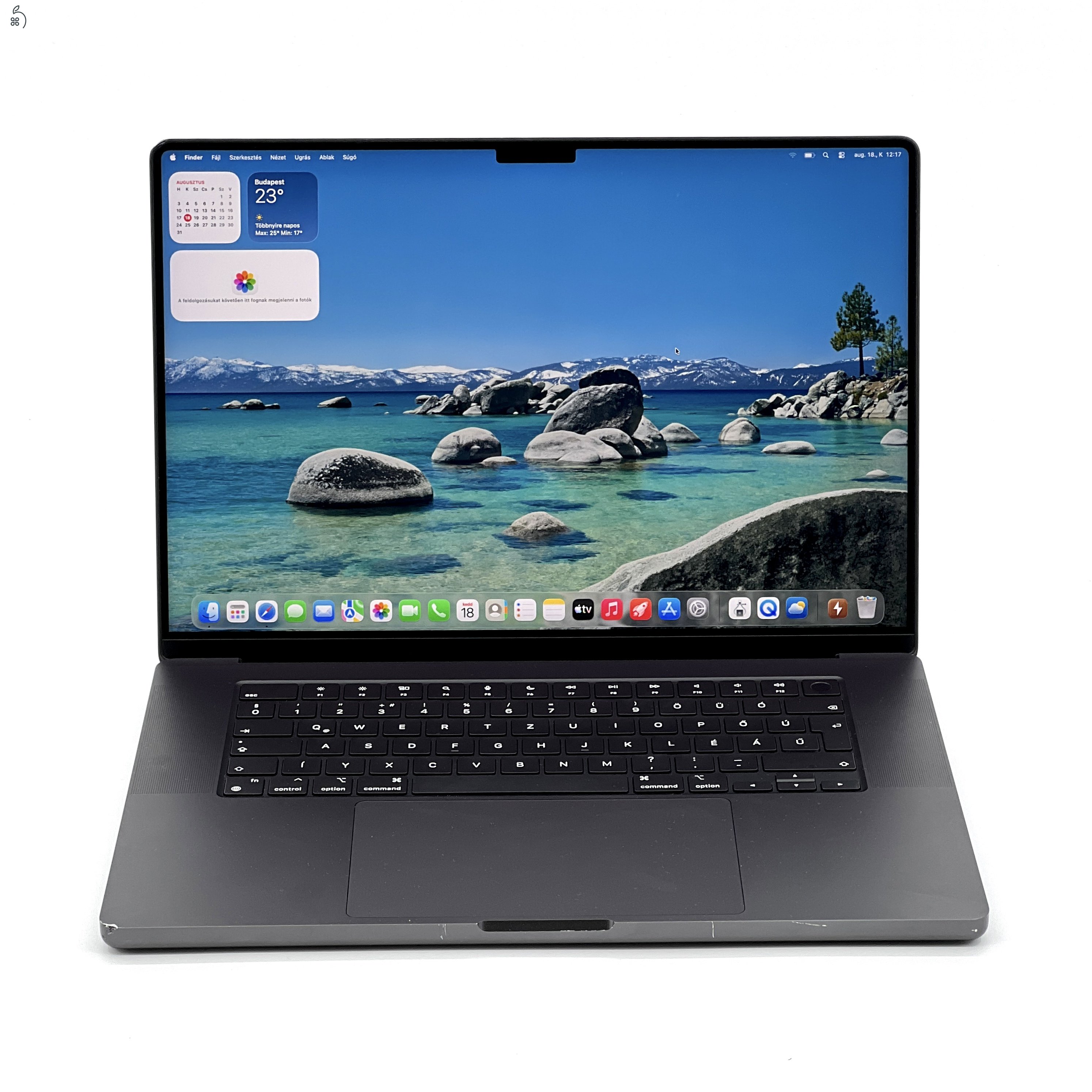 MacBook Pro 16