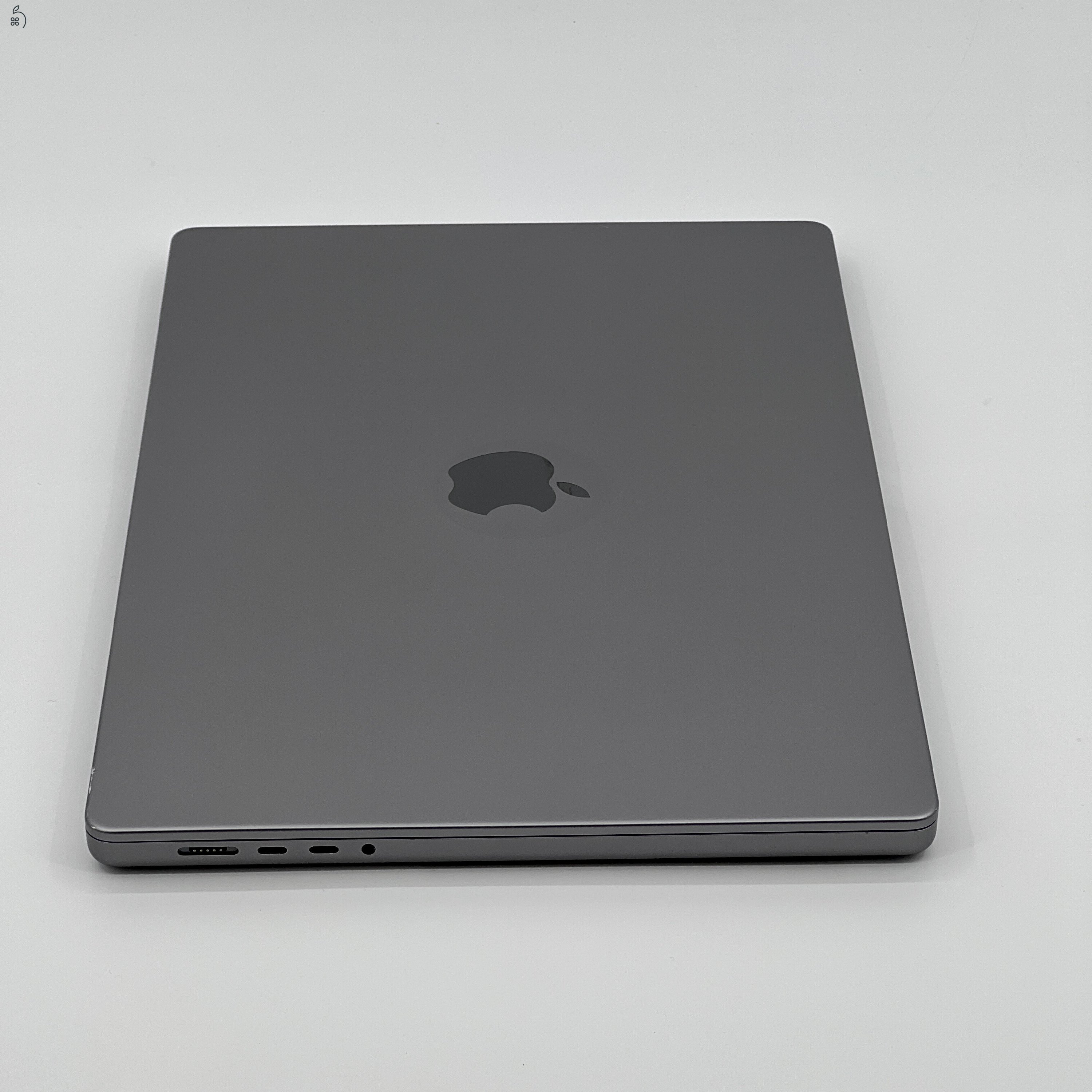 MacBook Pro 16″ 2021, M1 Pro 10 core, 32 GB RAM, 16 core GPU, 512 GB SSD, Space Gray 27% Áfa,  (0484AB)
