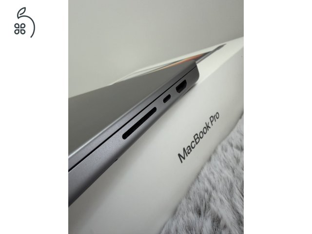 Apple MacBook Pro 2021 16