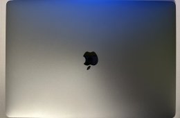 MacBook Pro 16” 2019 i9 / 32GB RAM / 512GB SSD / 85% akku / doboz