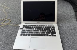 Apple Macbook Air 13 eladó (2017)